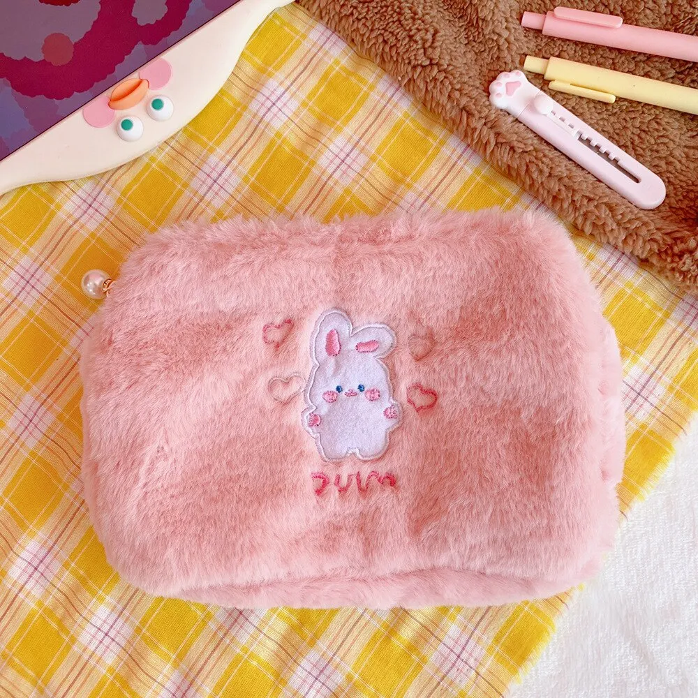 Cartoon Bear Embroidery  Clutch