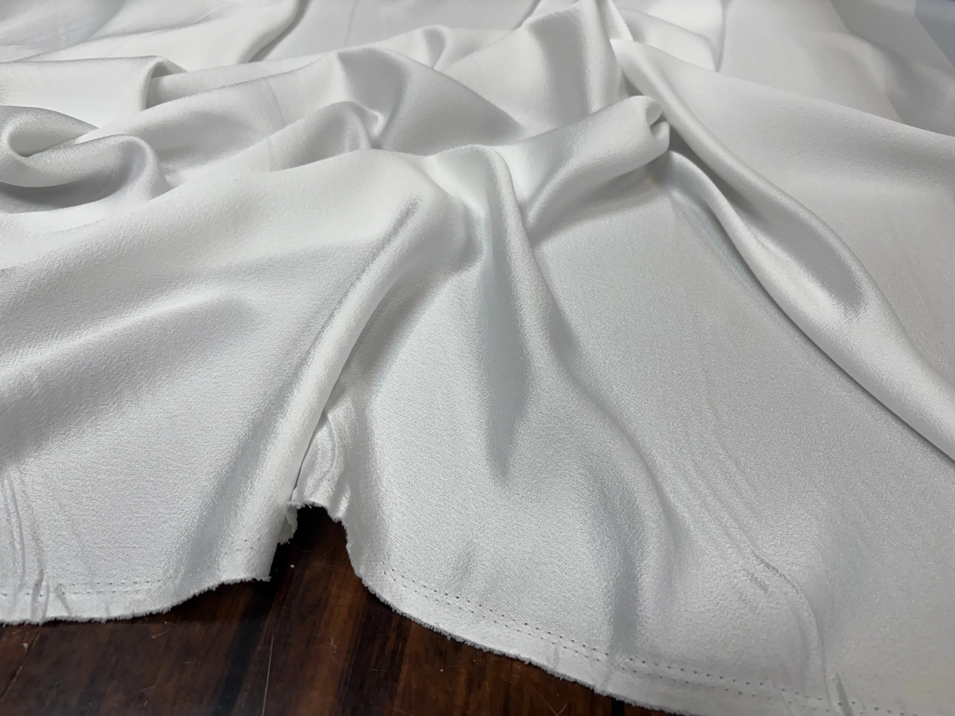 CRÊPE ENVERS SATIN BLANC OPTIQUE